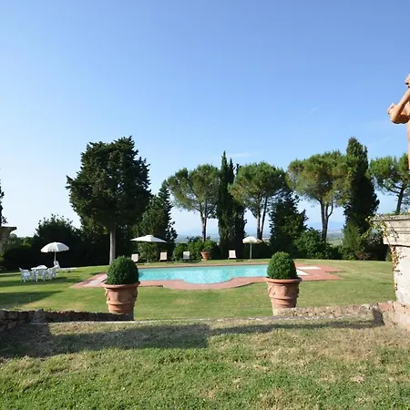 Wonderful In Villa Montepulciano Stazione